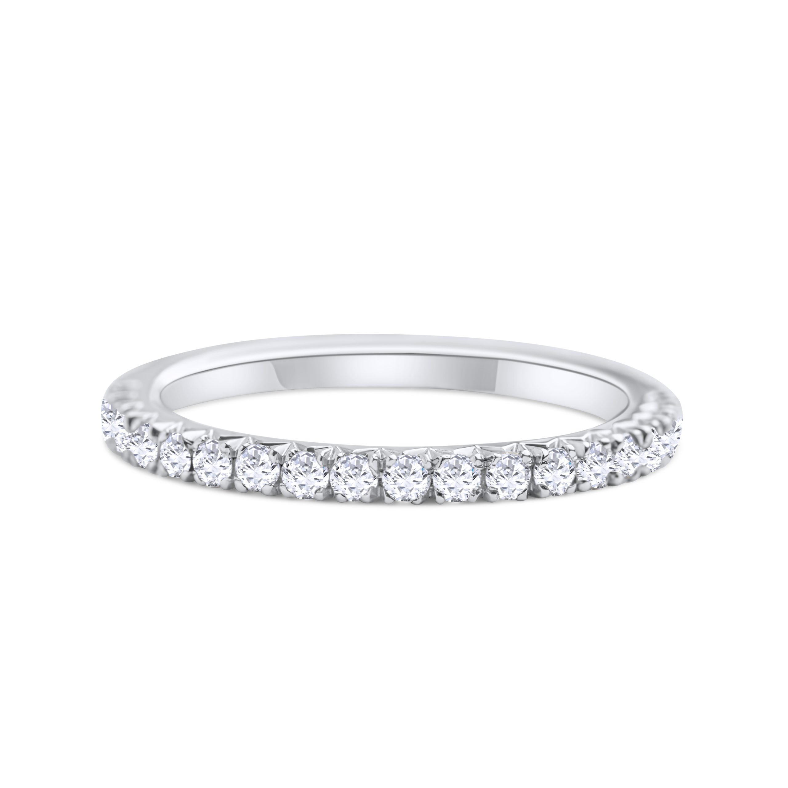 Edler Memoire-Ring aus 950 Platin mit 20 strahlenden Brillanten im klassischen Half-Eternity-Design. Ein zeitloses Schmuckstück mit luxuriöser Ausstrahlung.