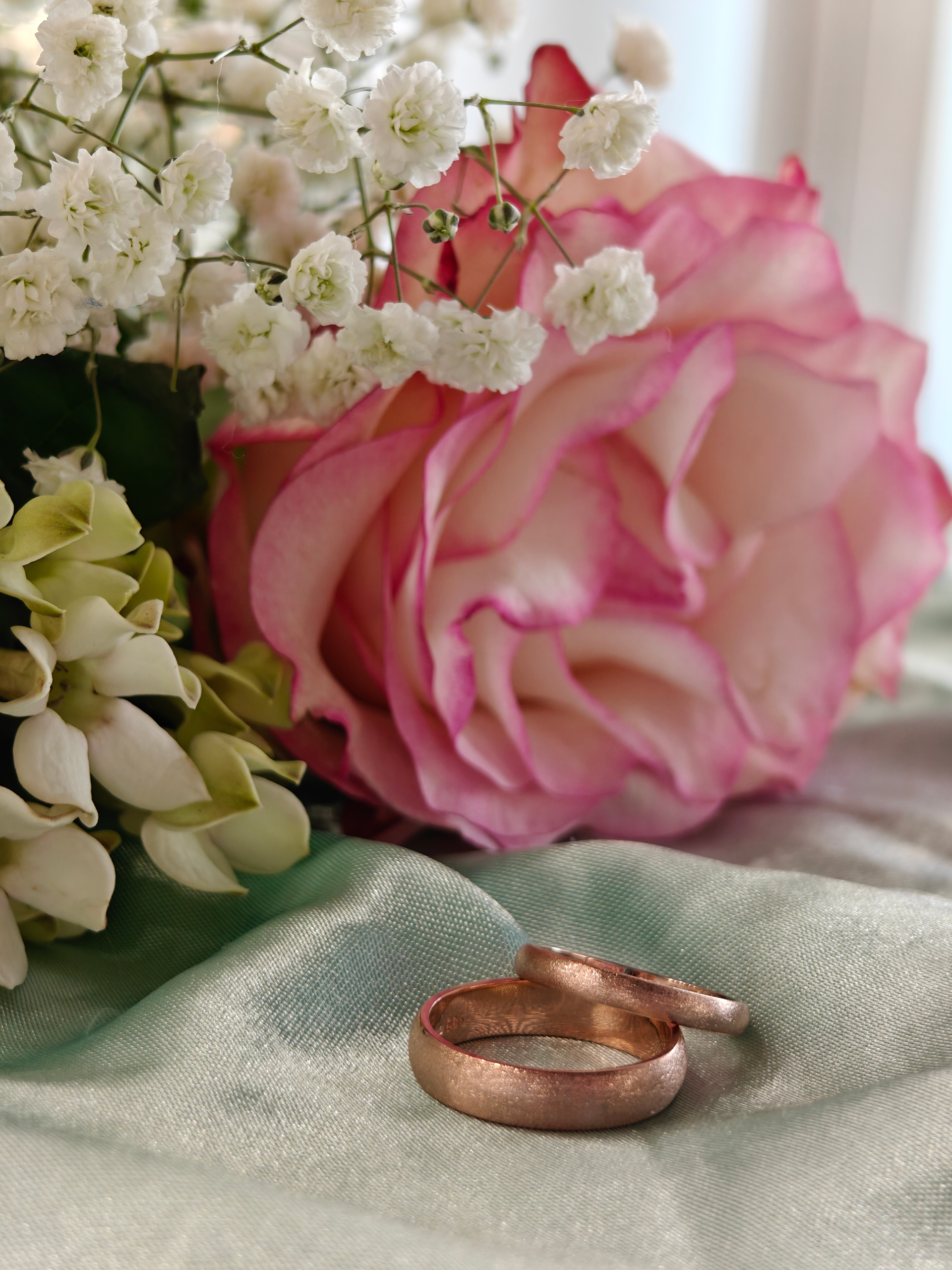 Eheringe aus Roségold mit matter Textur – "Elegantes Paar" – Bild 4