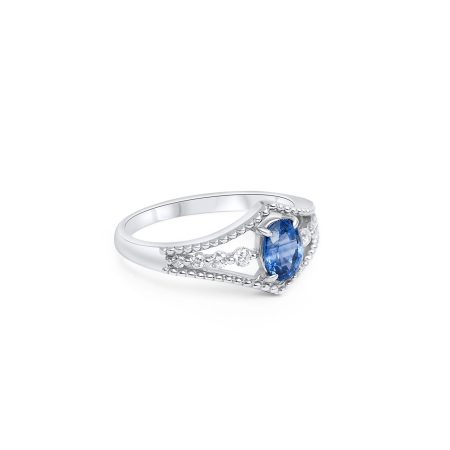 Ring mit königsblauem Saphir und Brillanten