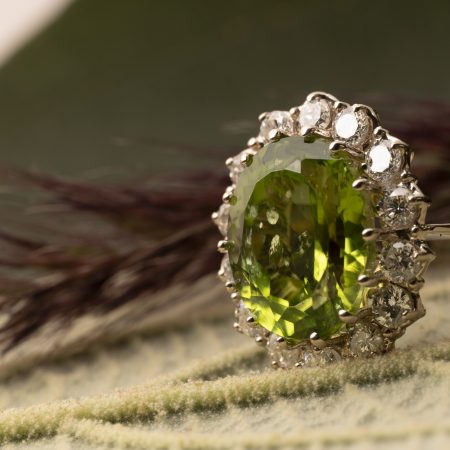 Ring 18kt Gold Peridot & Diamanten – “Gala”