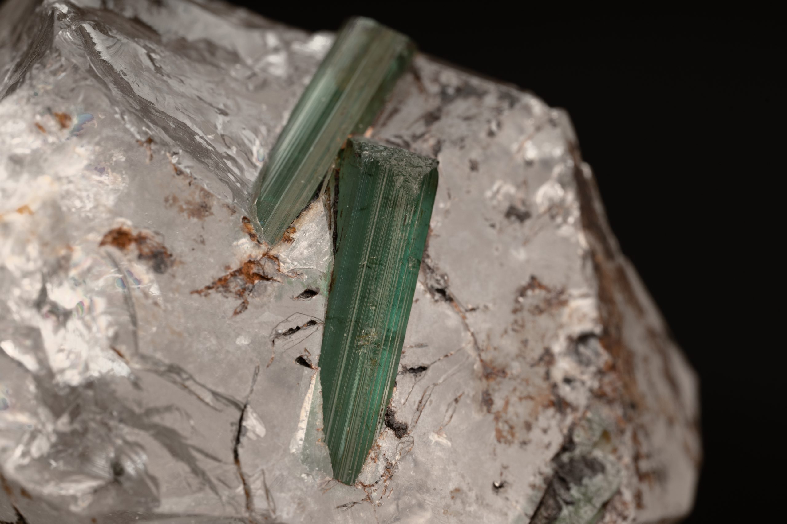 Indigolith (blauer Turmalin) – Mineralien für Sammler